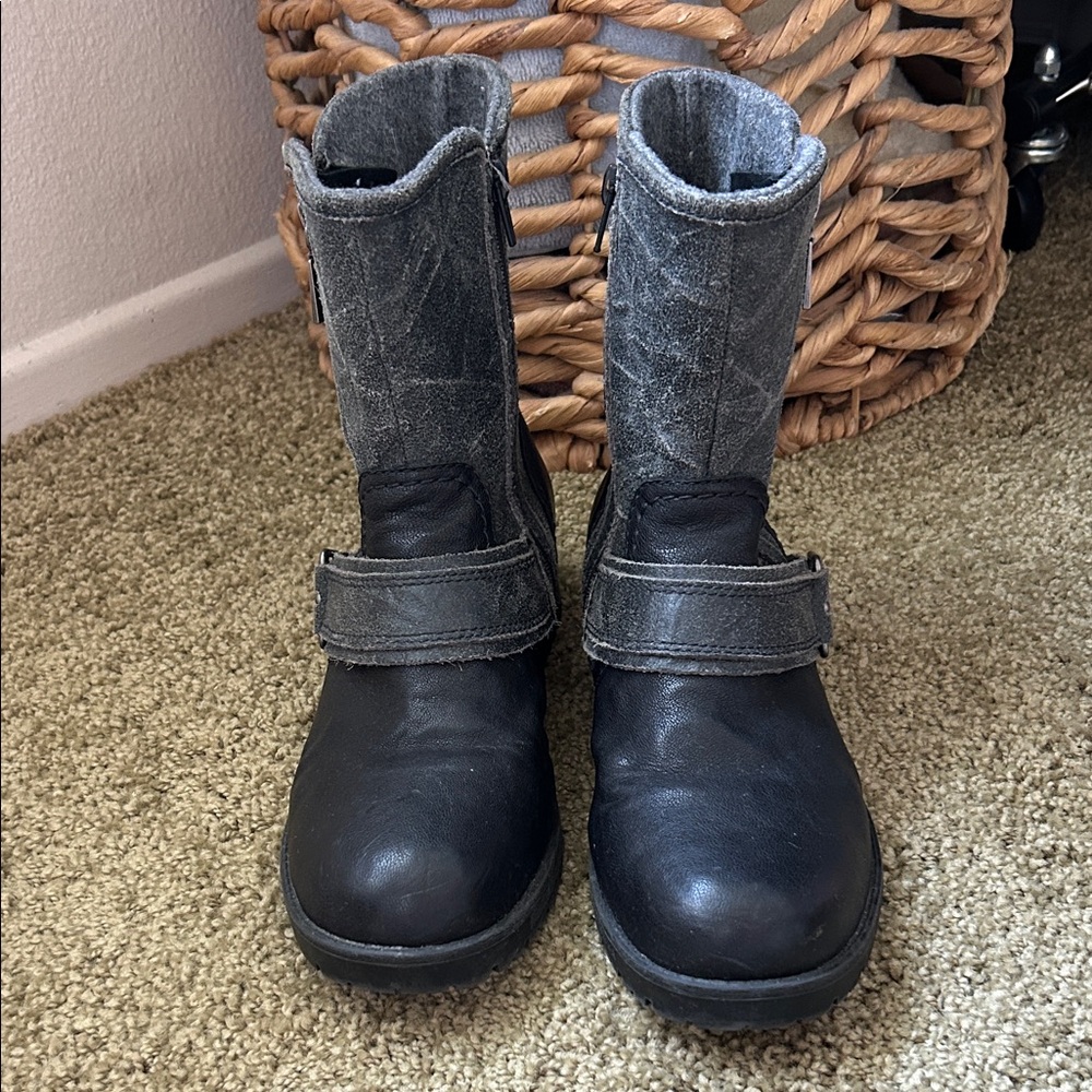 Clarks Black and Gray Boots